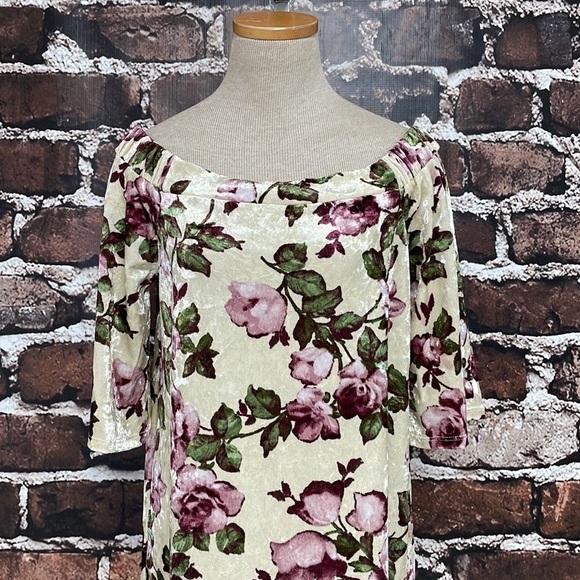 Oddy Dreamy Creamy Floral Print Off Shoulder Dress NWT Short Sleeve Medium M - Picture 7 of 16